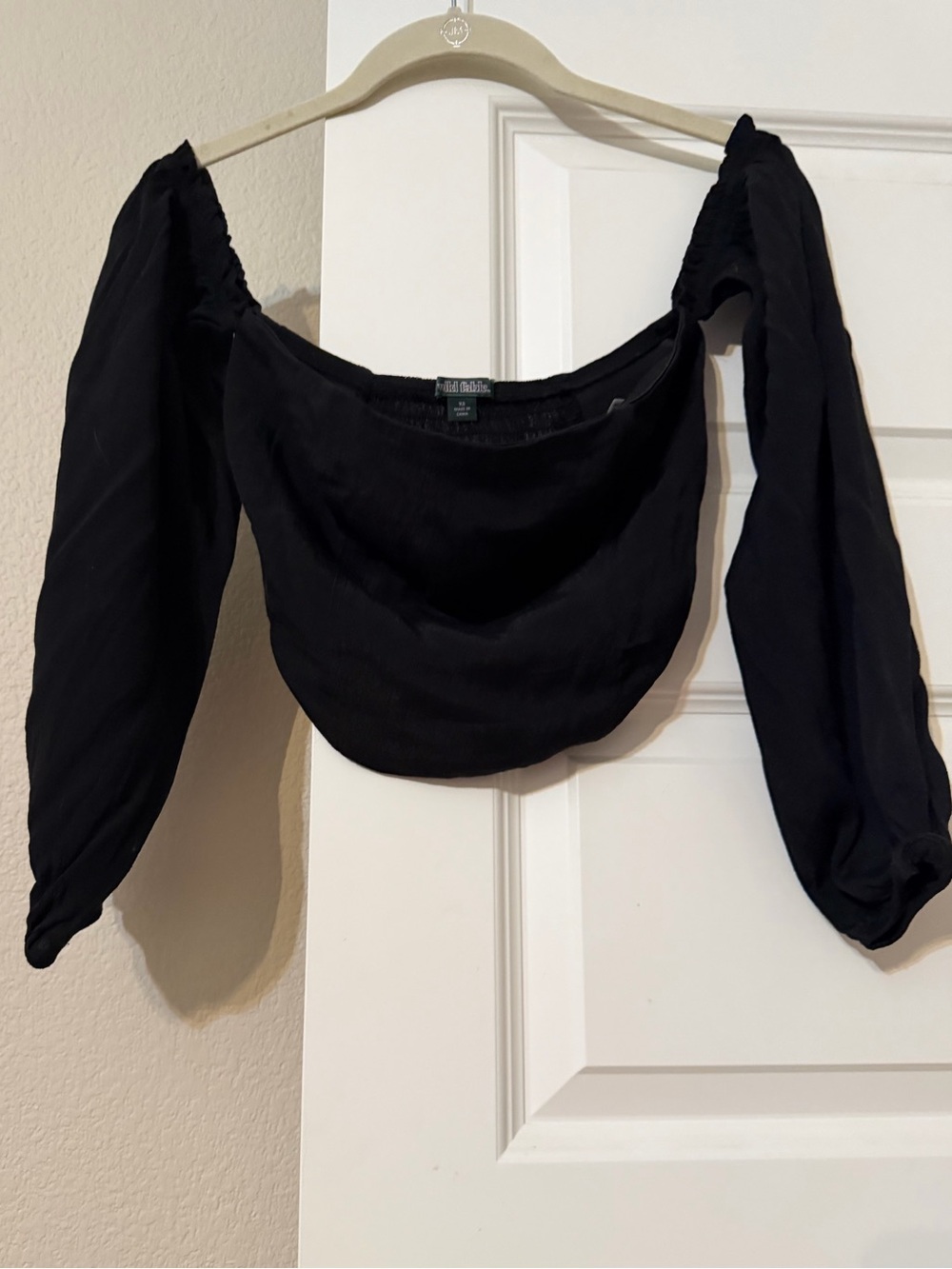 wild fable Black Off-the-Shoulder Puff Sleeve Crop Top